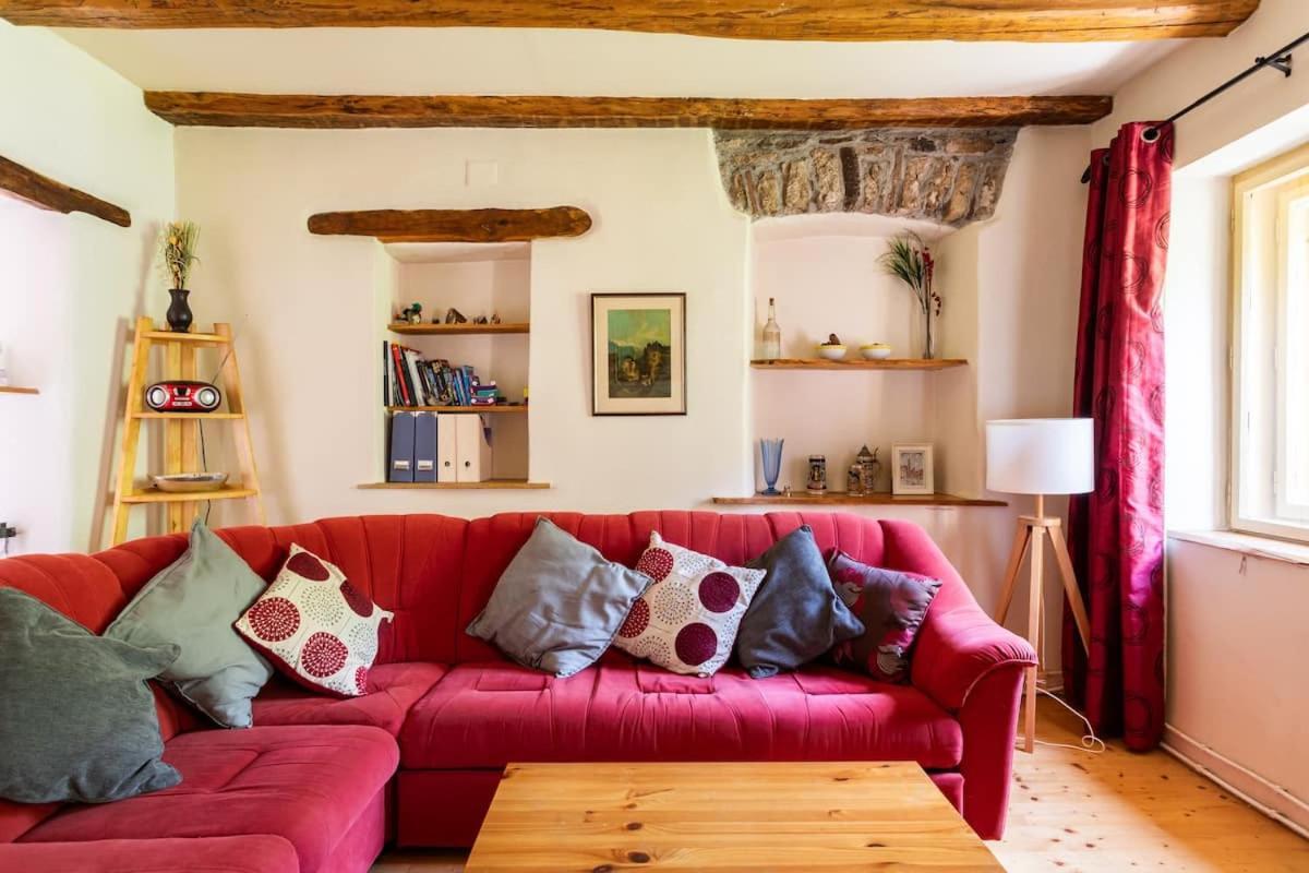 Holiday Home Katric Kamno エクステリア 写真
