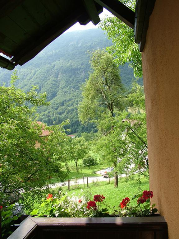 Holiday Home Katric Kamno エクステリア 写真